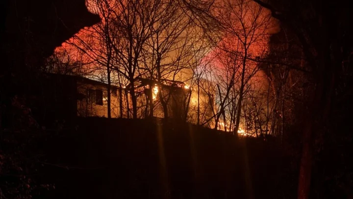 e388842d-ebca-4a0b-be27-b54df9f29ac3-SissonvilleFire